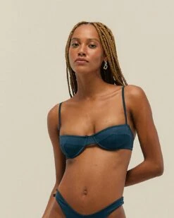 Haight: Vintage Underwire Bikini Top - Deep Blue -Azaleas Nyc Store 01030870 0033 1 7c8a80ae b682 49b6 92dd 3d27dbf92619