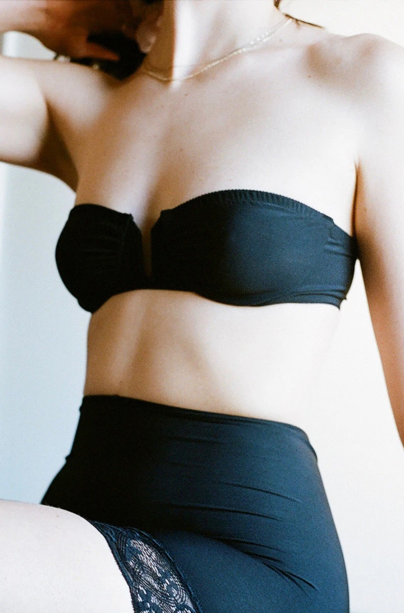 Only Hearts: Second Skins Strapless/Halter Bra - Beige Only Hearts: Second Skins Strapless/Halter Bra - Beige -Azaleas Nyc Store 1116 close 1800x1800 f9a9c859 8722 48b5 98a2 48fe5f010638