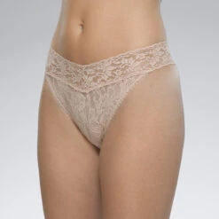 Hanky Panky: Lace Original Rise Thong - Basics -Azaleas Nyc Store 4811 Chai