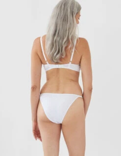 Araks: Bisoux Cotton String Panty - L, XL, Last Ones! -Azaleas Nyc Store BRIAR BRALETTE BODHI PANTY WHITE 670 CROPPED 2048x2048 641479d7 5814 47c0 b6c8 54d335bbfe4c