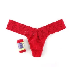 Hanky Panky: Lace Low Rise Thong - Basics 12 Hanky Panky: Lace Low Rise Thong - Basics -Azaleas Nyc Store Hanky Panky Signature Lace Low Rise Thong RED View 45 1300x f2740121 2abe 4942 a06e 61d04e238dc4