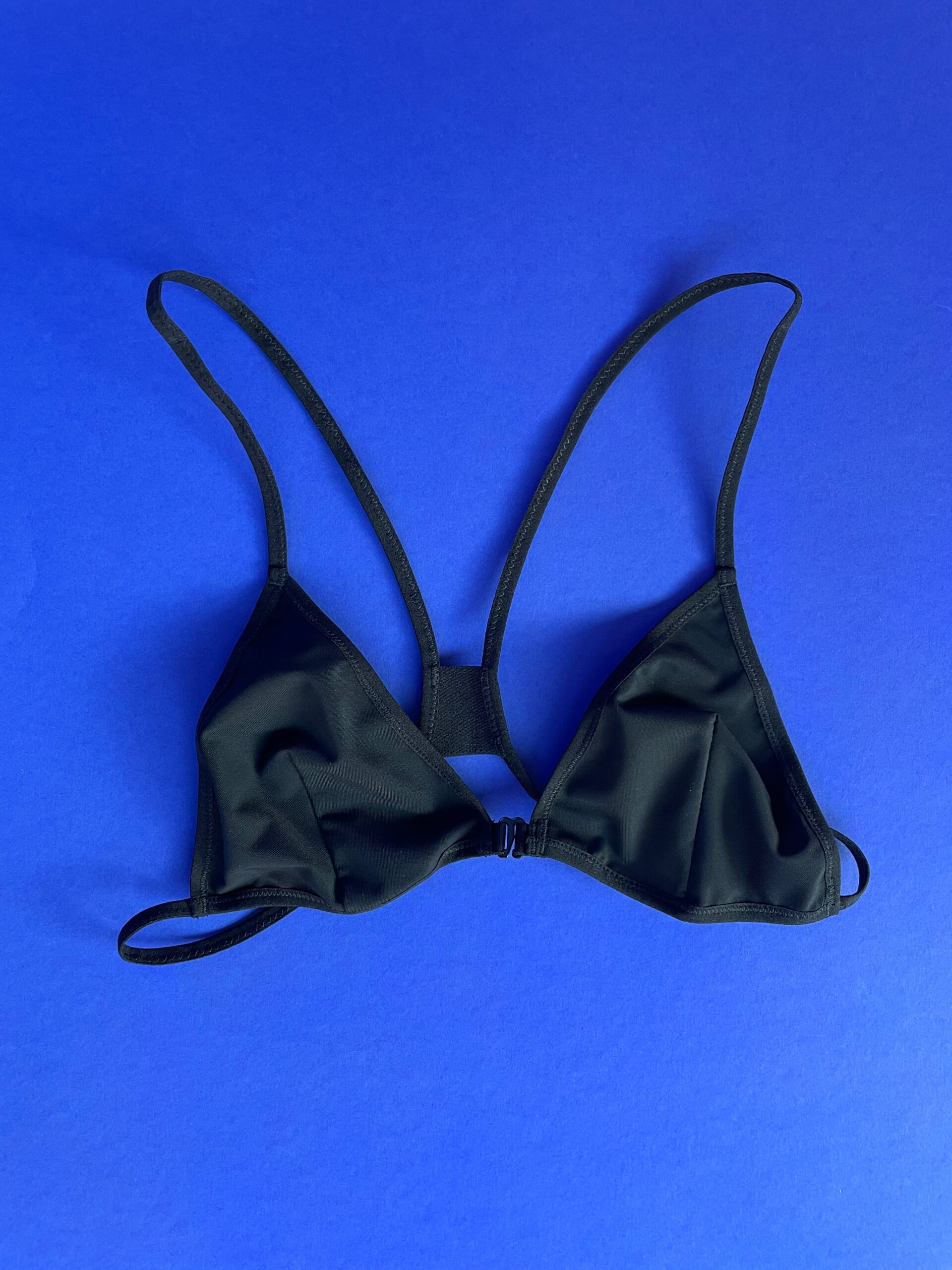 La Fille d'O: Can Thrill Triangle Bikini Top - Black La Fille D'O: Can Thrill Triangle Bikini Top - Black -Azaleas Nyc Store IMG 2729 scaled