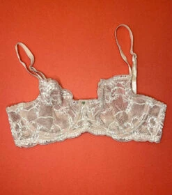 Clo: Fortuna Lace Demi Underwire Bra - Rosa Cuarzo 5 Clo: Fortuna Lace Demi Underwire Bra - Rosa Cuarzo -Azaleas Nyc Store IMG 3764