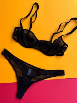 Yasmine Eslami: Joanne Thong - Ink -Azaleas Nyc Store IMG 5478