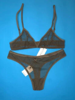 Luelle: Anna Thong - Smoke -Azaleas Nyc Store IMG 6450