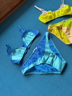 Araks: Beatrice Silk Wireless Bralette - Peekaboo -Azaleas Nyc Store IMG 7531 6f6f1aea 74fd 4948 8f69 0e6872853097