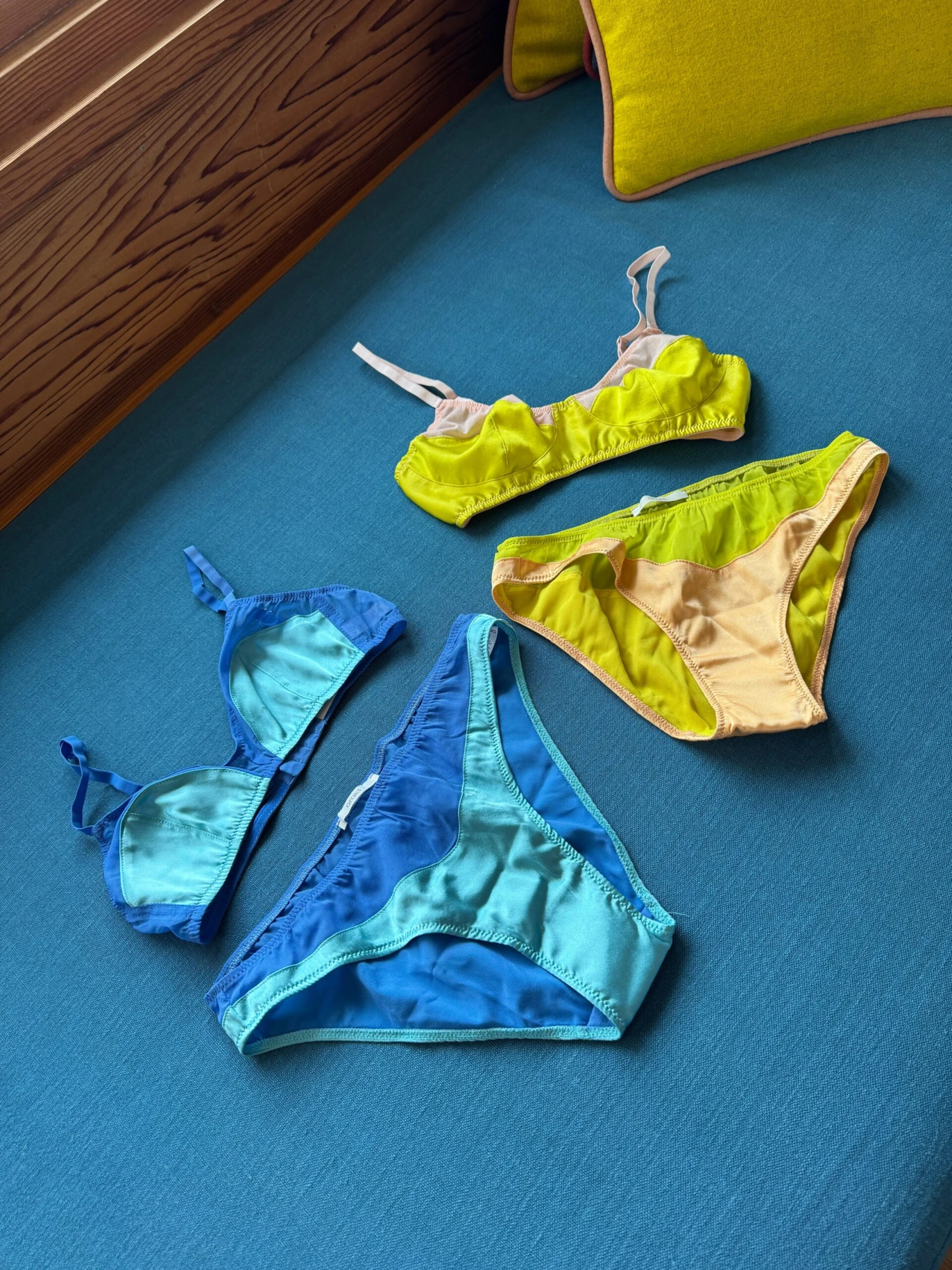 Araks: Willow Silk Wireless Bralette - Nectar Araks: Willow Silk Wireless Bralette - Nectar -Azaleas Nyc Store IMG 7531 99f40ca6 d498 48f5 b217 594883faf0fc scaled