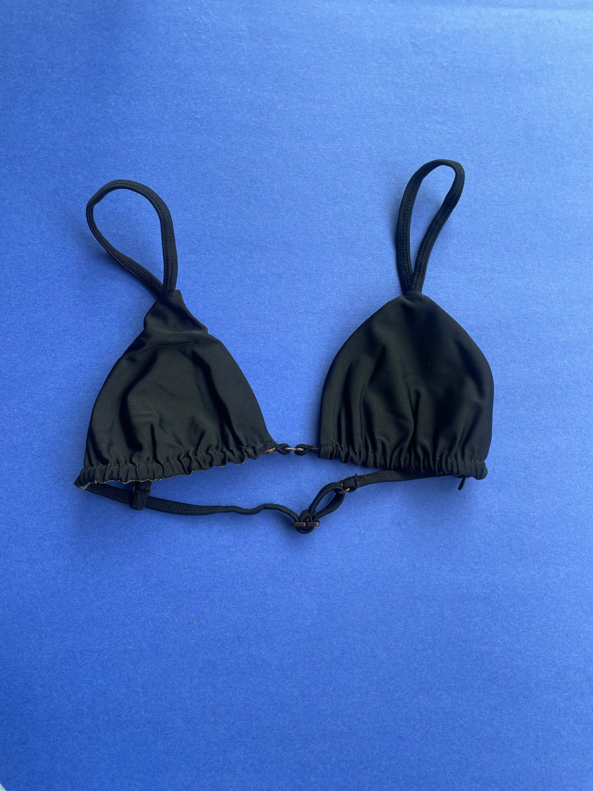 Acacia: Wren Triangle Bikini Top - Black Acacia: Wren Triangle Bikini Top - Black -Azaleas Nyc Store IMG 7749 scaled
