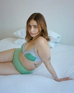 Araks: Beatrice Silk Wireless Bralette - S, Last One!