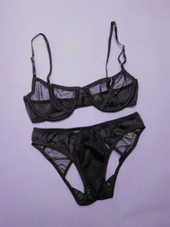 Only Hearts: Coucou Ouvert Bikini - Black -Azaleas Nyc Store PXL 20221214 190513027 2
