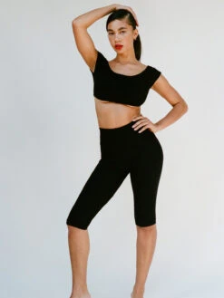Gil Rodriguez: Capri Legging - Black