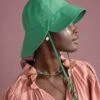 Hansel From Basel: Tulip Bucket Hat - Kelly Green