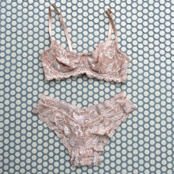 Clo: Fortuna Lace Demi Underwire Bra - Rosa Cuarzo Clo: Fortuna Lace Demi Underwire Bra - Rosa Cuarzo -Azaleas Nyc Store sq rosacuarzo cheeky uw